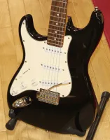 Aria STG Pro Left Handed Stratocaster Style Guitar 03 - Click to enlarge