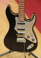 Aria Pro 2 Fullerton Stratocaster Style Electric Guitar Sarum Guitars & Drums 04 - Klikk for å forstørre