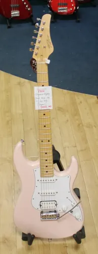 FGN Fujigen Standard Odyssey Shell Pink Strat Type Electric Guitar MIJ Inc Gig Bag