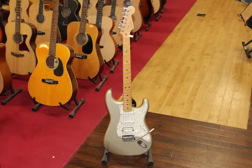 Fender Stratocaster USA Made Electric Guitar Sarum Guitars & Drums Salisbury 01