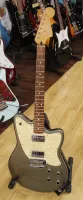 Fender Toronado Electric Guitar MIM Inc Hard Case & Candy 04 - Click to enlarge