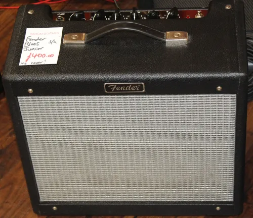 Fender Blues Junior All Tube Amplifier 15W Valve Amp Sarum Guitars Music Shop Salisbury 04