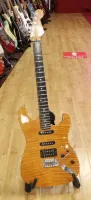 Fender USA Flame Top Stratocaster Electric Guitar 05 - Click to enlarge