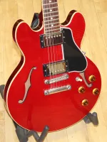 Gibson CS 336 Electric Guitar Wine Red Sarum Guitars & Drums Salisbury Wiltshire 03 - Zum Vergrößern anklicken