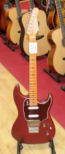 Godin Session HT Stratocaster Style Electric Guitar Sarum Guitars & Drums Salisbury Wiltshire 04