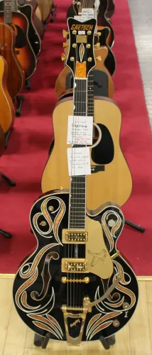 Gretsch Pinstripe 4699 2007 Artist Jimmy C, Brooklyn Guitar Show 01