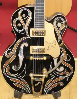Gretsch Pinstripe 4699 2007 Artist Jimmy C, Brooklyn Guitar Show 02 - Click to enlarge