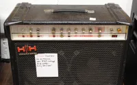 H & H VS Musician Guitar Amplifier 1970's 2 x 12 Combo Amplifier  Sarum Guitars Salisbury 01 - Click to enlarge