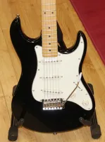 Levinson Sceptre Black Stratocaster Shape Electric Guitar 03 - Click to enlarge