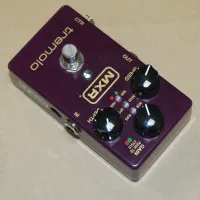 MXR Tremolo Guitar FX Pedal Sarum Guitars Salisbury 01 - Click to enlarge