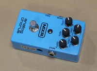 MXR Analog Chorus Guitar FX Pedal Sarum Guitars Salisbury 02 - Click to enlarge