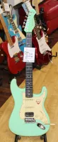 Mooer GTRS GGW Stratocaster Style Electric Guitar Surf Green 04 - Ayrıntı için tıklayınız