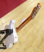 Squire Classic Vibe 50's Telecaster Electric Guitar Modified Sarum Guitars 02 - Clicca per ingrandire