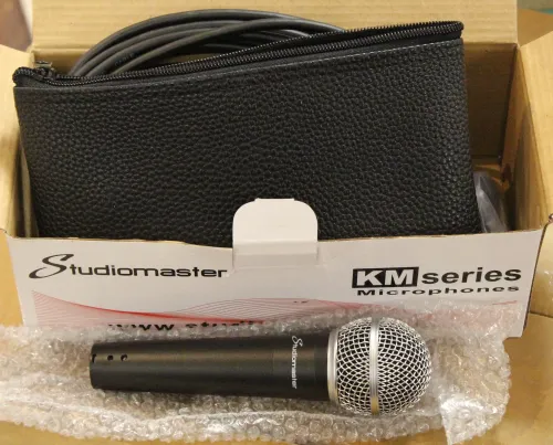 Studiomaster KM92 Dynamic KM Series Microphone Kit Sarum Guitars 02