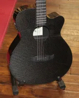 Tanglewood Carbon Fibre Electro Acoustic Guitar Sarum Guitars & Drums Salisbury Wiltshire 02 - Klikk for å forstørre
