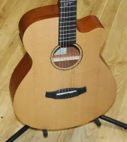 Tanglewood TRGT 4CE Electro Acoustic Guitar 03 - Click to enlarge