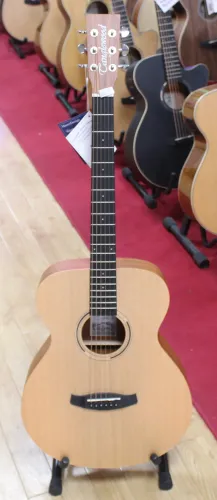 Tanglewood TWR2-0 Acoustic Guitar Sarum Guitars & Drums Salisbury Wiltshire 03