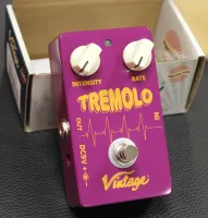 Vintage Tremolo Guitar Effects Pedal Sarum Guitars & Drums Salisbury 05 - Click to enlarge