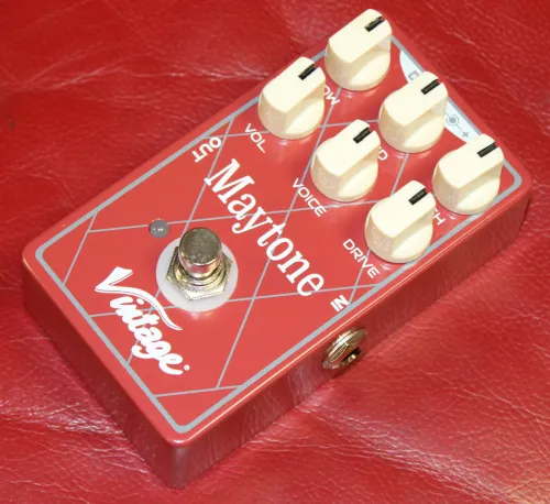 Vintage VFX05 Maytone Mayday Pedal Electric Guitar FX Pedal Sarum Guitars 03