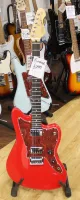 Vintage Coaster Series V50 Red Electric Guitar Sarum Guitars 04 - Clic para agrandar