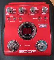 Zoom B2 Bass Guitar Multi-Effect Pedal with Tuner and Drum Machine 04 - Click to enlarge
