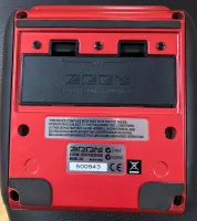 Zoom B2 Bass Guitar Multi-Effect Pedal with Tuner and Drum Machine 03 - Click to enlarge